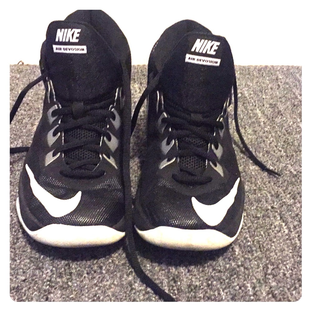 Nike high tops 4.5 youth fit a women’s 6